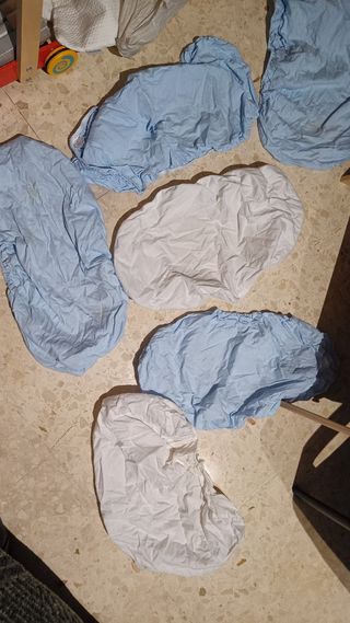 Moisés madera en blanco 