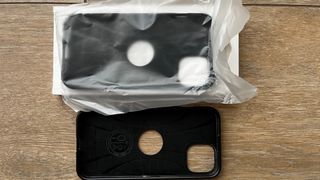 Fundas iPhone 13 + Protector de Pantalla