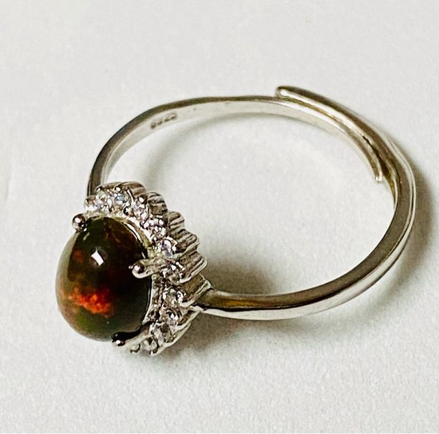 Anillo “Black Opal” ajustable en plata de ley 925