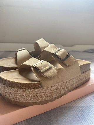 Sandalias