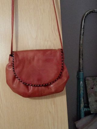 BOLSO DE PIEL AUTÉNTICA 