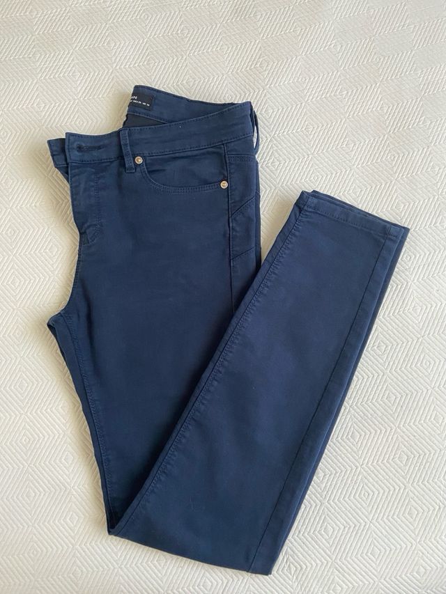 Pantalon pitillo azul
