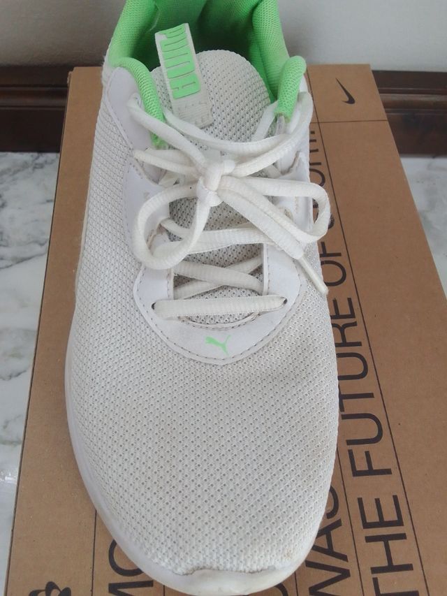 Zapatos Blanco y Verde PUMA