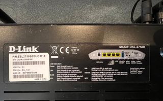 D-Link Wireless N300 ADSL2+ Modem Router 4 porte