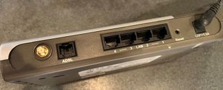 MODEM ROUTER ADSL2