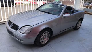 TAPA MOTOR MERCEDES KOMPRESSOR 1110100867