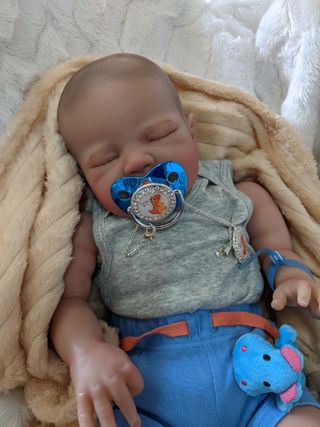 Reborn al cogerlos como coger un bebe hago envíos