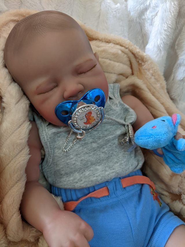 Reborn. al cogerlos como coger un bebe hago envíos