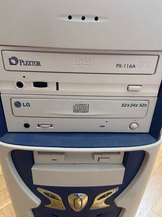 Ordenador pc vintage amd athlon 1800xp