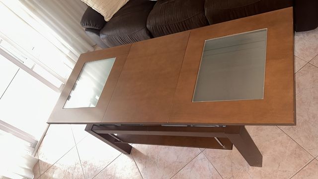 Mesa auxiliar plegable