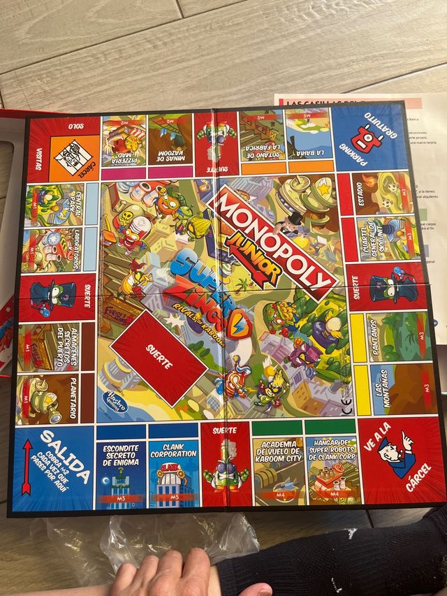 Monopoly junior Superthings