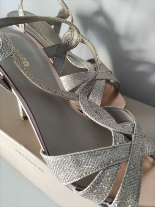 Sandalias tacón 