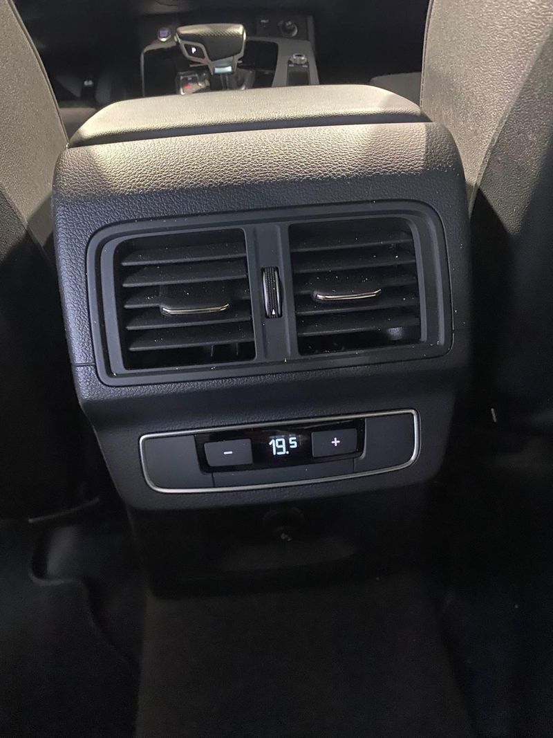 Audi Q5 2021, foto 25
