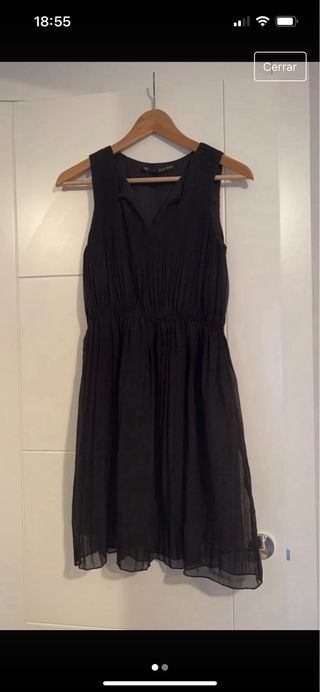Vestido negro de Zara