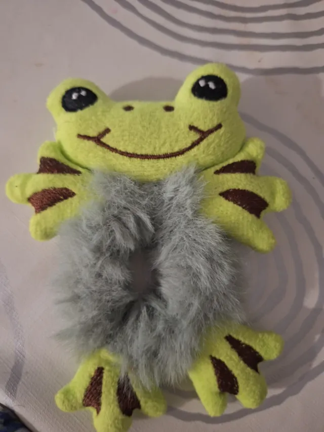 Coletero rana goma pelo