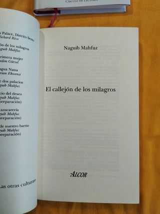 Memoria de mis putas tristes/ El callejón de los