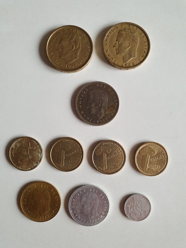 Lote de monedas de España y otros paises