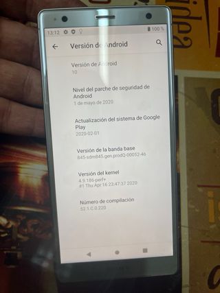 Sony Xperia XZ2 