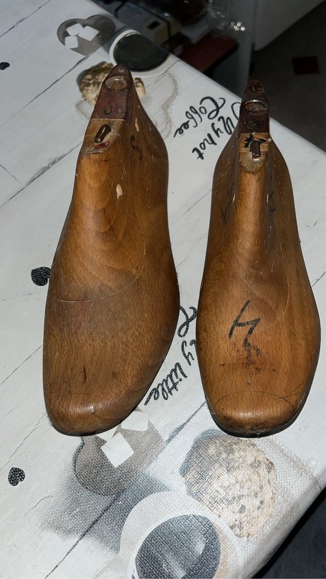 hormas de zapatos antiguas para decoracion