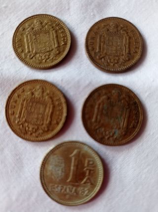 Billetes y monedas antiguos