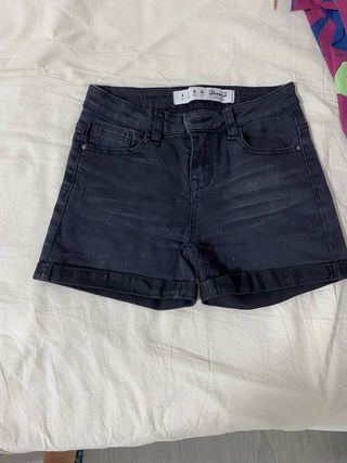 Pantalon corto talla 32