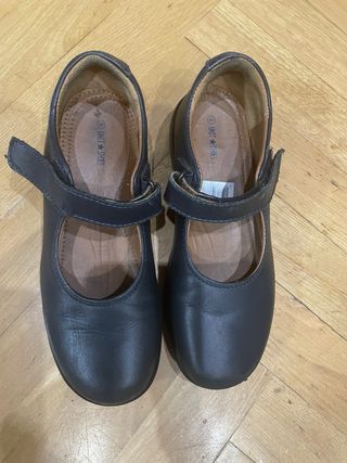 Zapatos colegiales