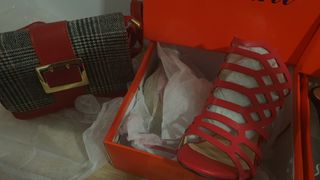 Pack 2 pares de sandalias y bolso