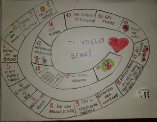 Anche dado e pedine gioco da tavolo per bambini.