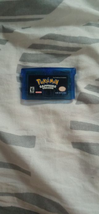 Gameboy clasica con juegos