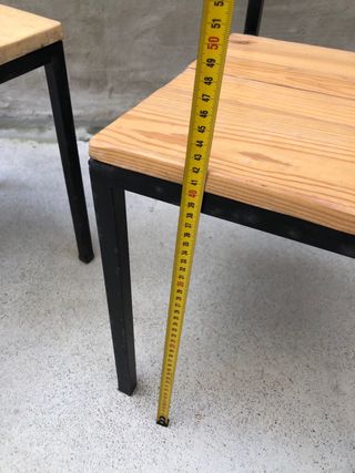 Sillas madera de abeto y metal