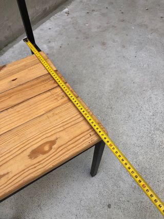 Sillas madera de abeto y metal