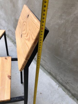 Sillas madera de abeto y metal