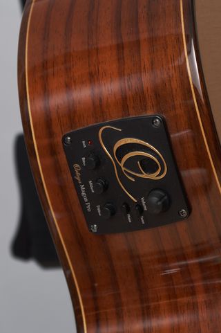 Guitarra española Ortega RCE 158SN