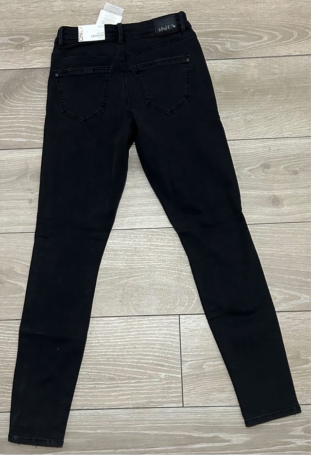 Pantalón Only NUEVO