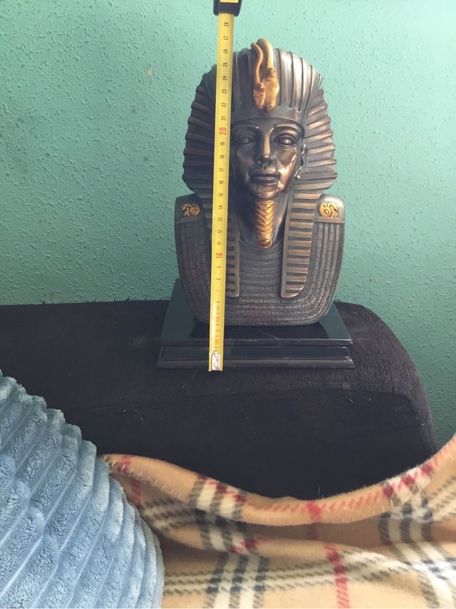Bellissimo busto egiziano di altissima qualità