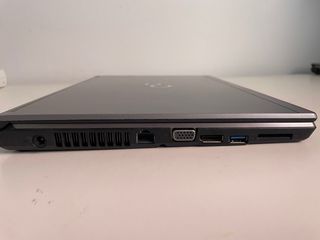 Portatil Fujitsu E746