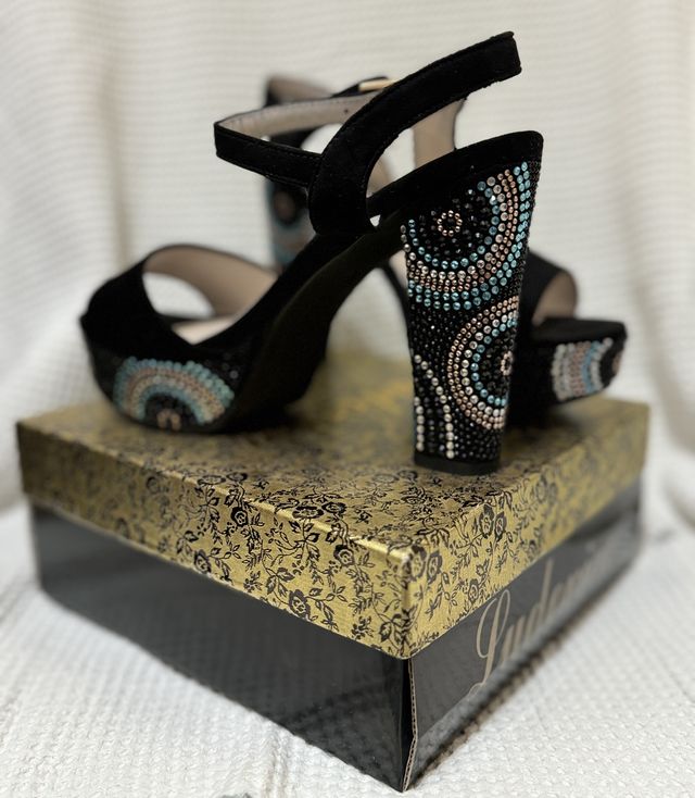 🎁 Scarpe da donna 38