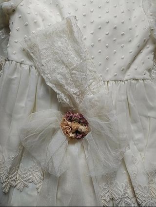 (VESTIDO DE COMUNIÓN PARA NIÑA)