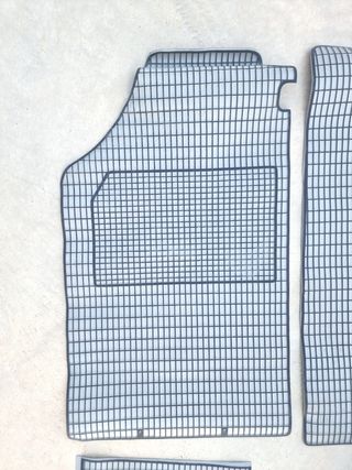 Juego alfombrillas goma PEUGEOT 205