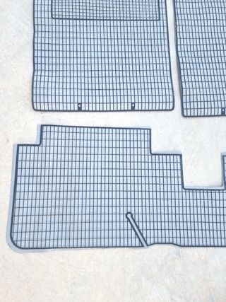 Juego alfombrillas goma PEUGEOT 205
