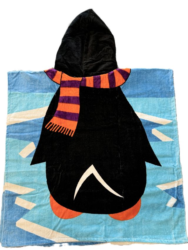 🎁 Baby poncho pinguino
