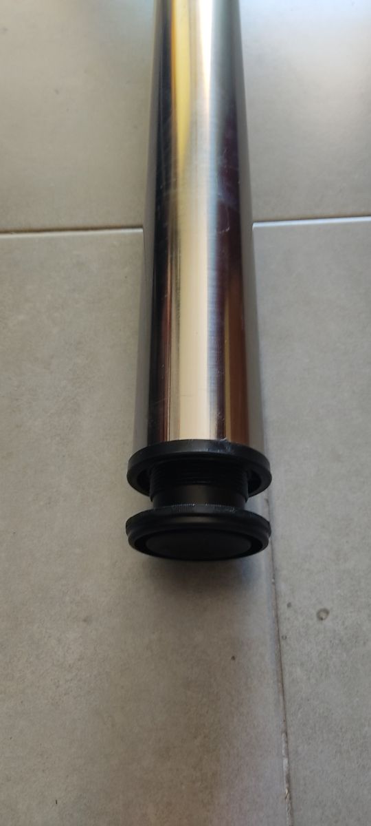 Pata o pie aluminio regulable