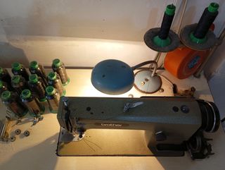 Maquina de coser industrial