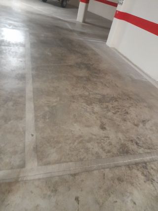 Venta/ alquiler  ampla plaza garaje 