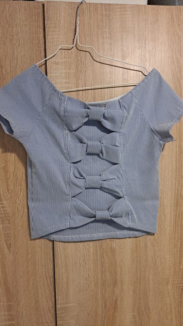 Top rayas blanco y azul