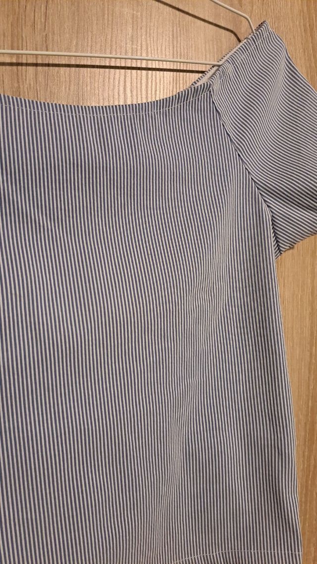 Top rayas blanco y azul