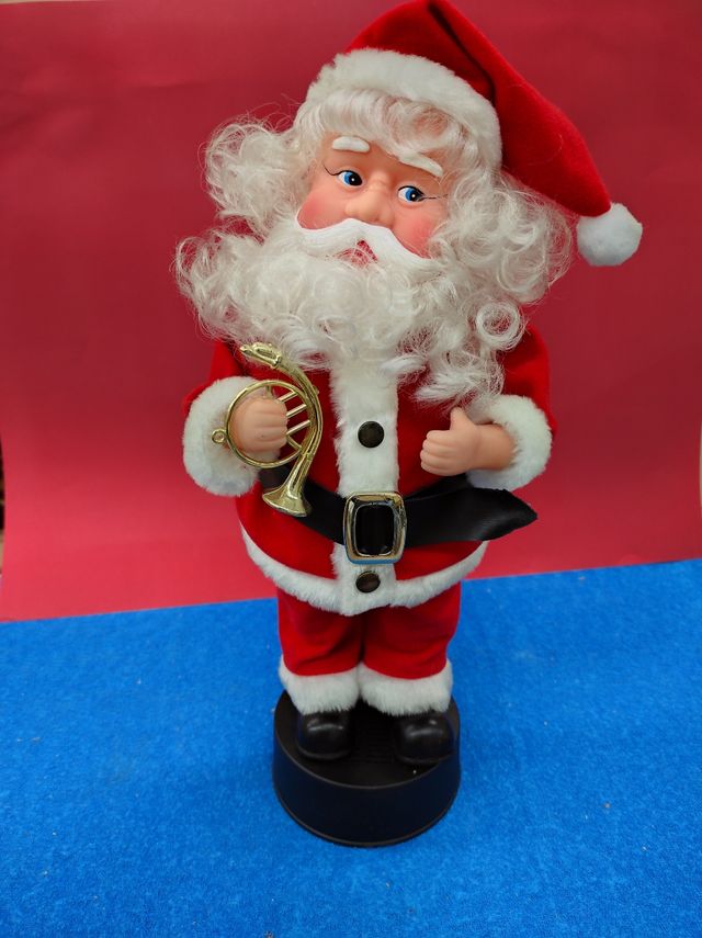 Papa Noel con movimiento y música