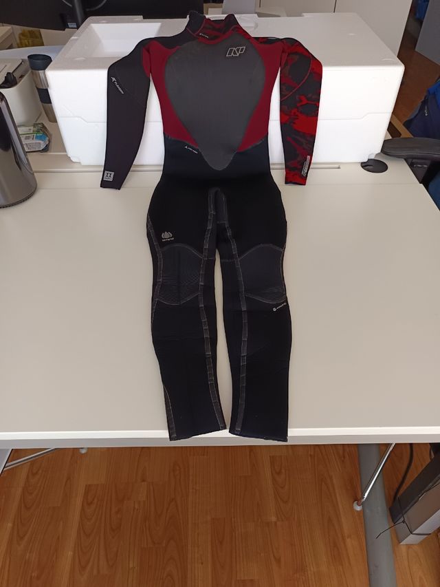 Neilpryde neopreno XS para niña