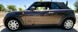 MINI Cabrio 2010
