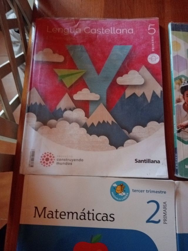 Libros de texto.